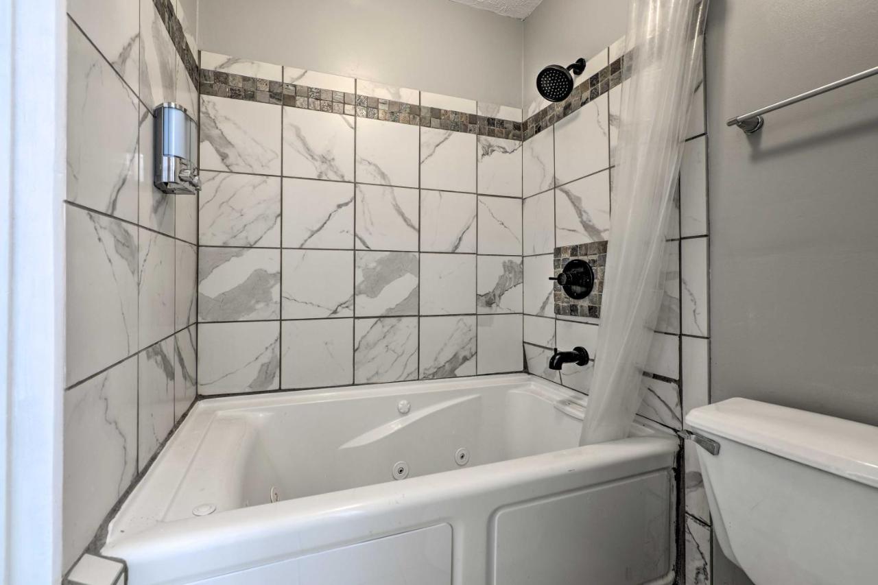 Convenient Condo With Hot Tub - Walk To Beach! Panama City Beach Exterior photo